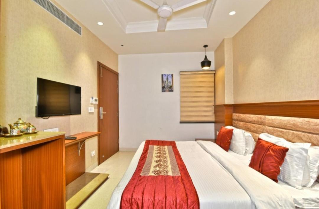 Hotel Highland アムリトサル エクステリア 写真