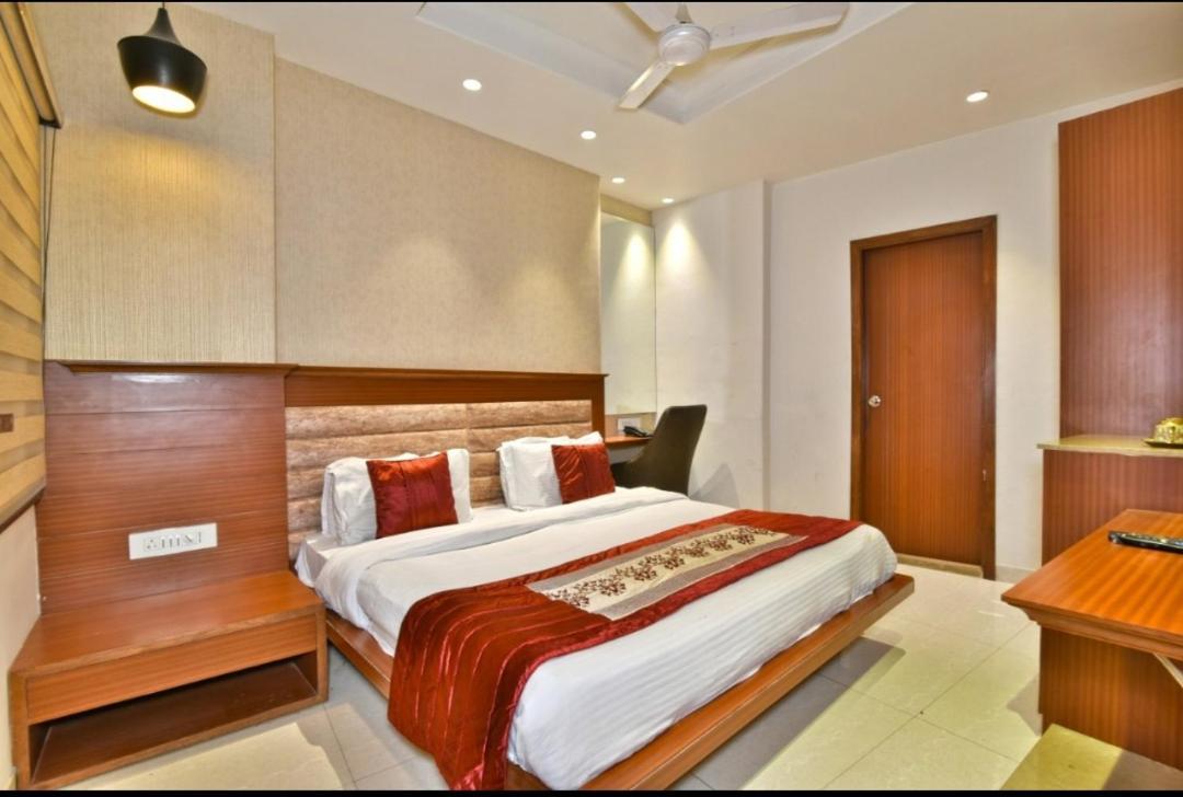 Hotel Highland アムリトサル エクステリア 写真